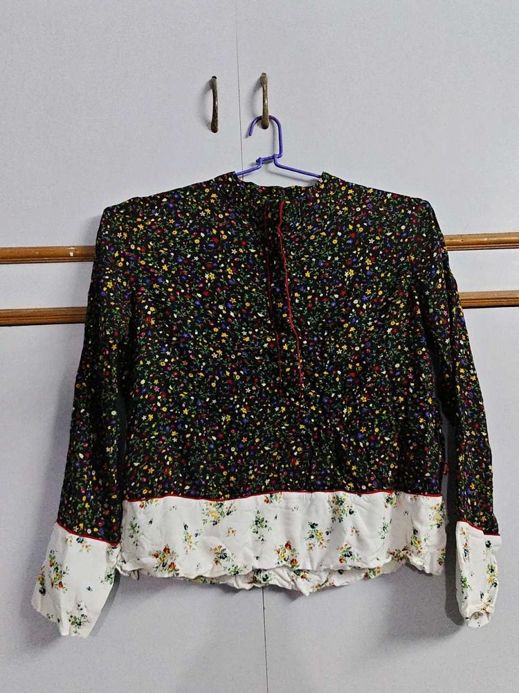 Chic Floral Print Blouse