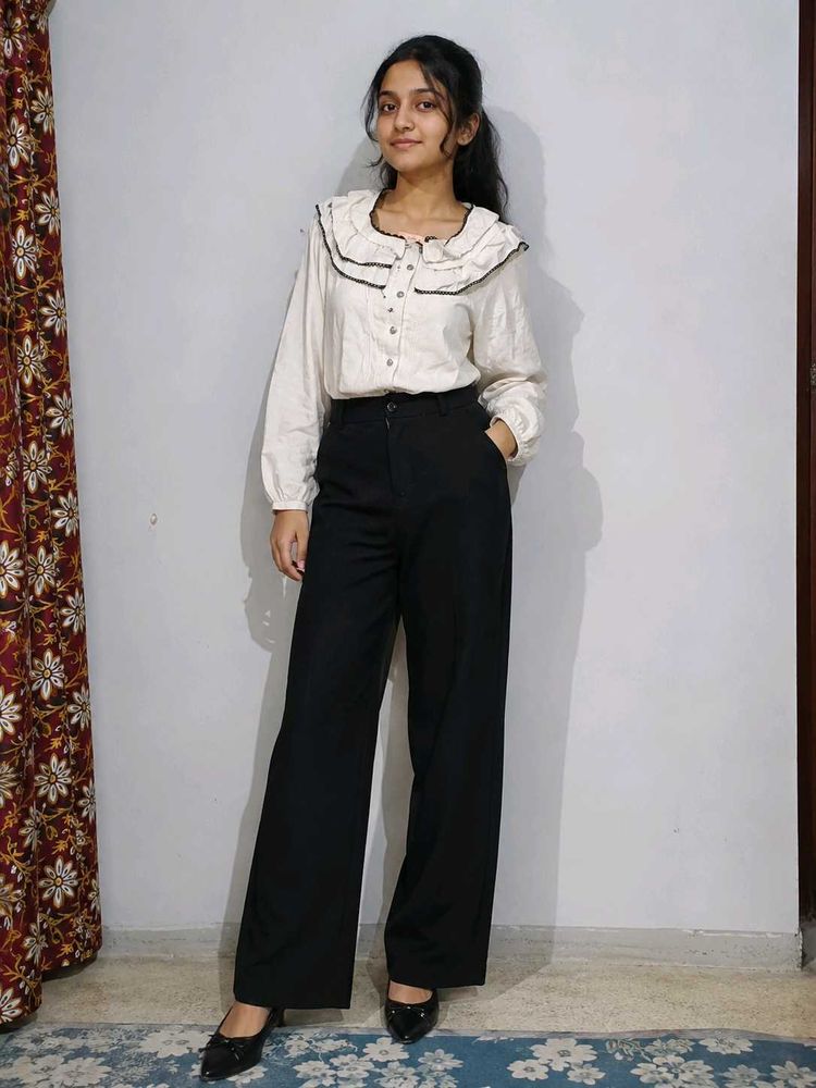 Chic White Top &amp; Black Pants Set