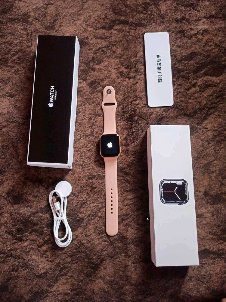 Apple Watch Series 7 - Excellent Condition