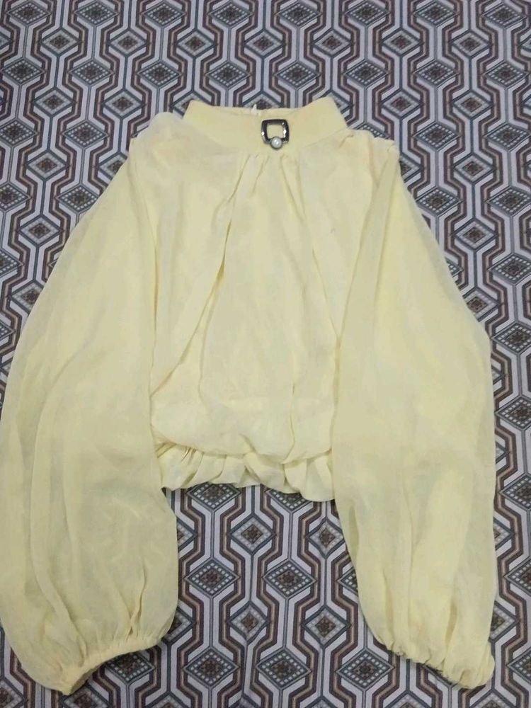 CLASSIC GIRLS TOP