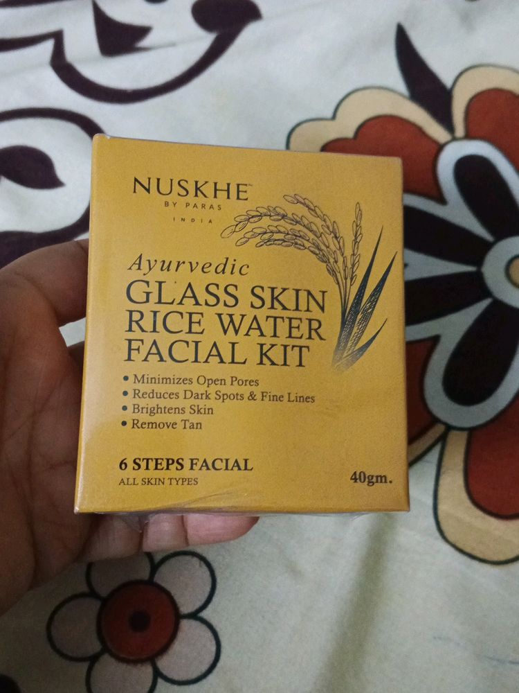 Nuskhe By Paras Glass Skin Rice Water Facial Kit