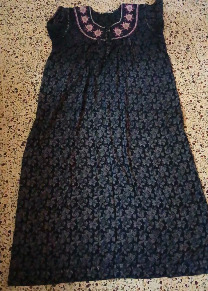 2 used nighties 1st bust46 and 2nd is 42