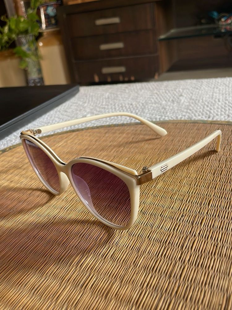 New Chic Cream Cat-Eye Sunglasses