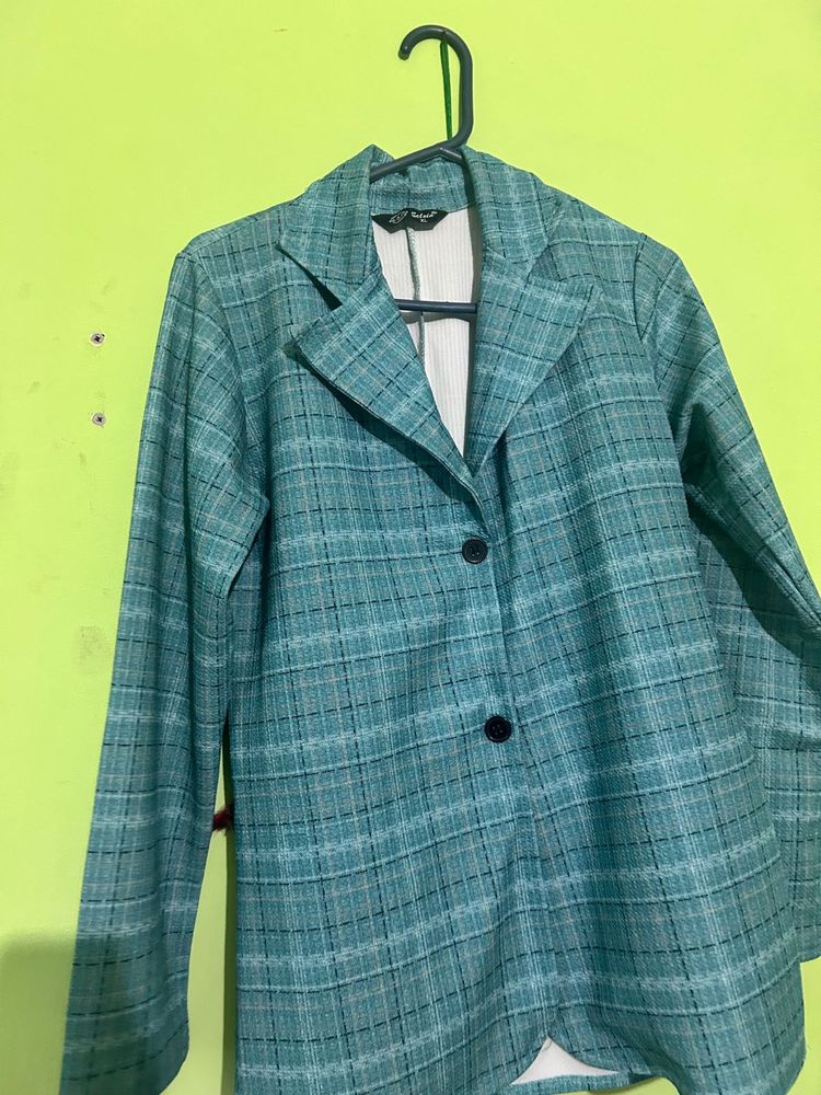 Chic Plaid Blazer