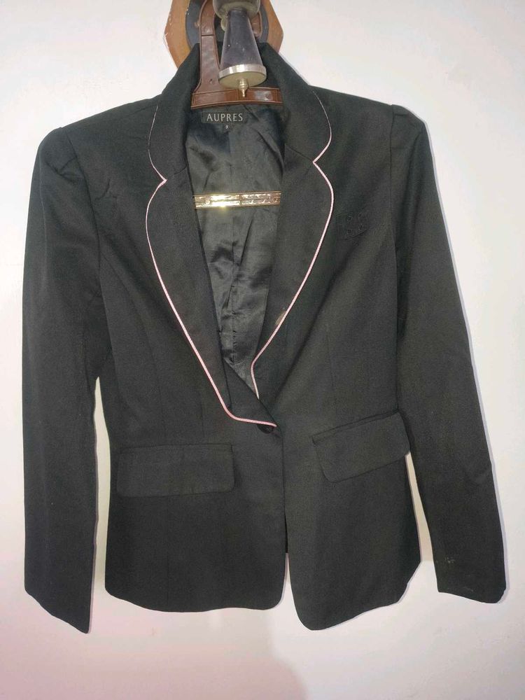 Chic Black Blazer with Pink Trim