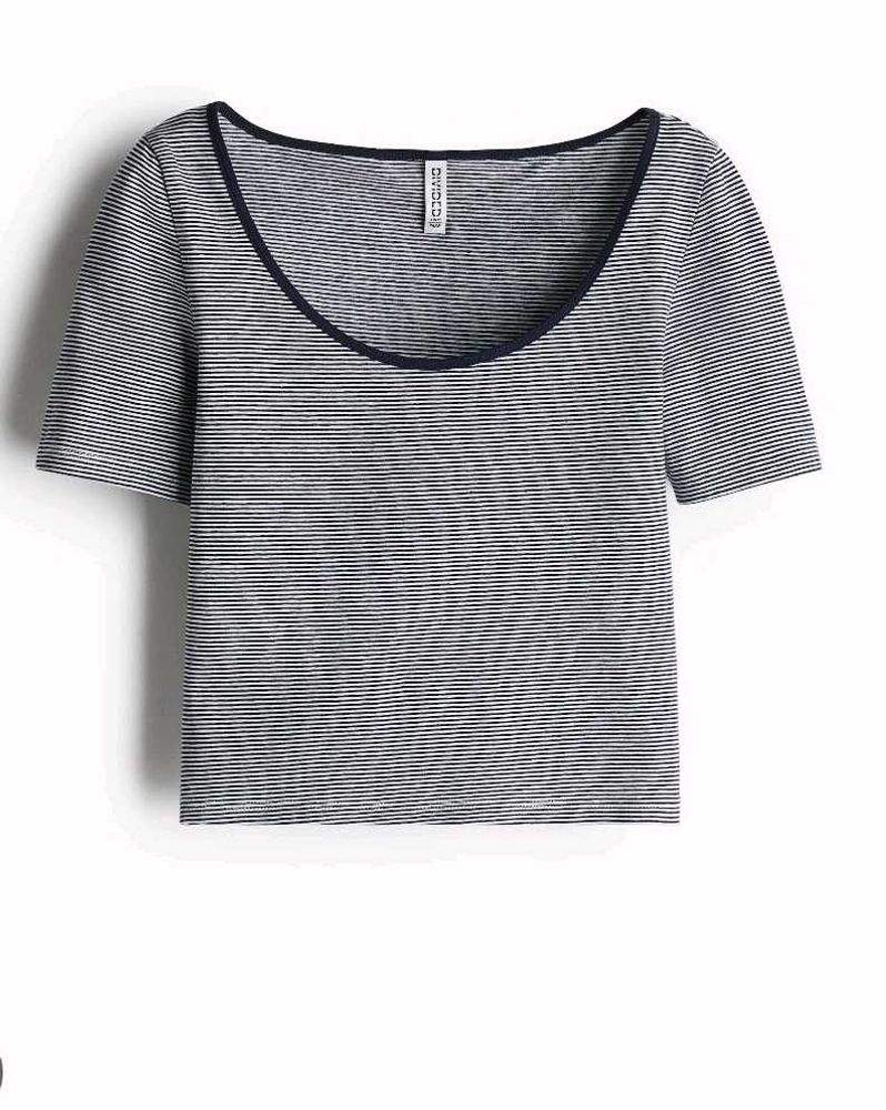 Striped Scoop Neck Cropped Top
