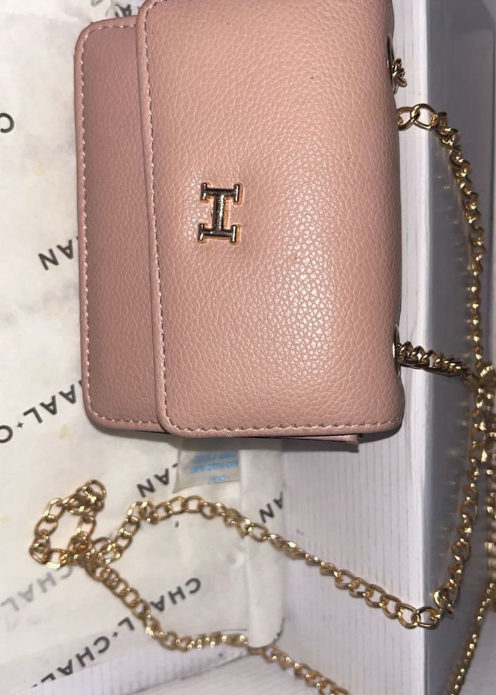 Chic Pink Clutch with Gold Chain