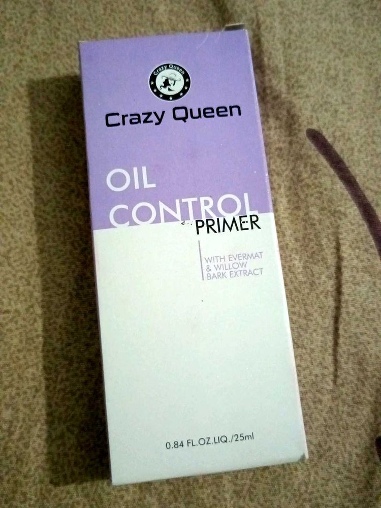 Crazy Queen Oil Control Primer