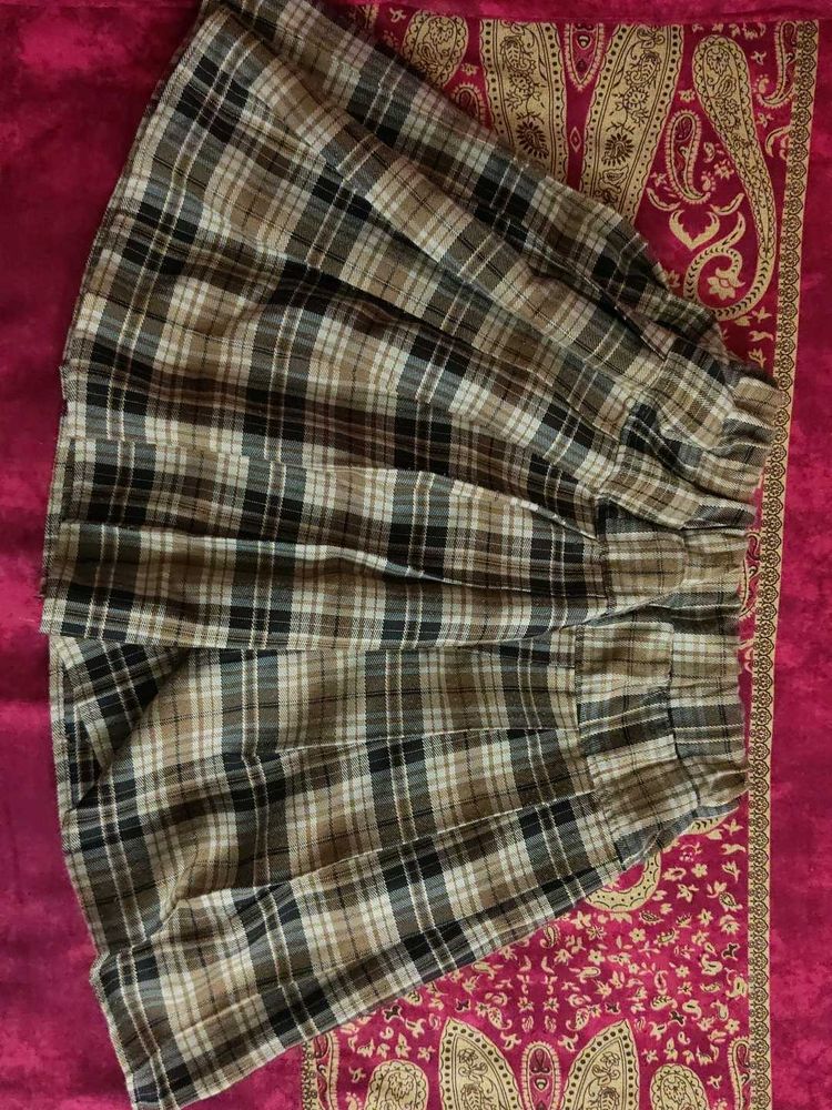 Plaid Pleated Mini Skirt