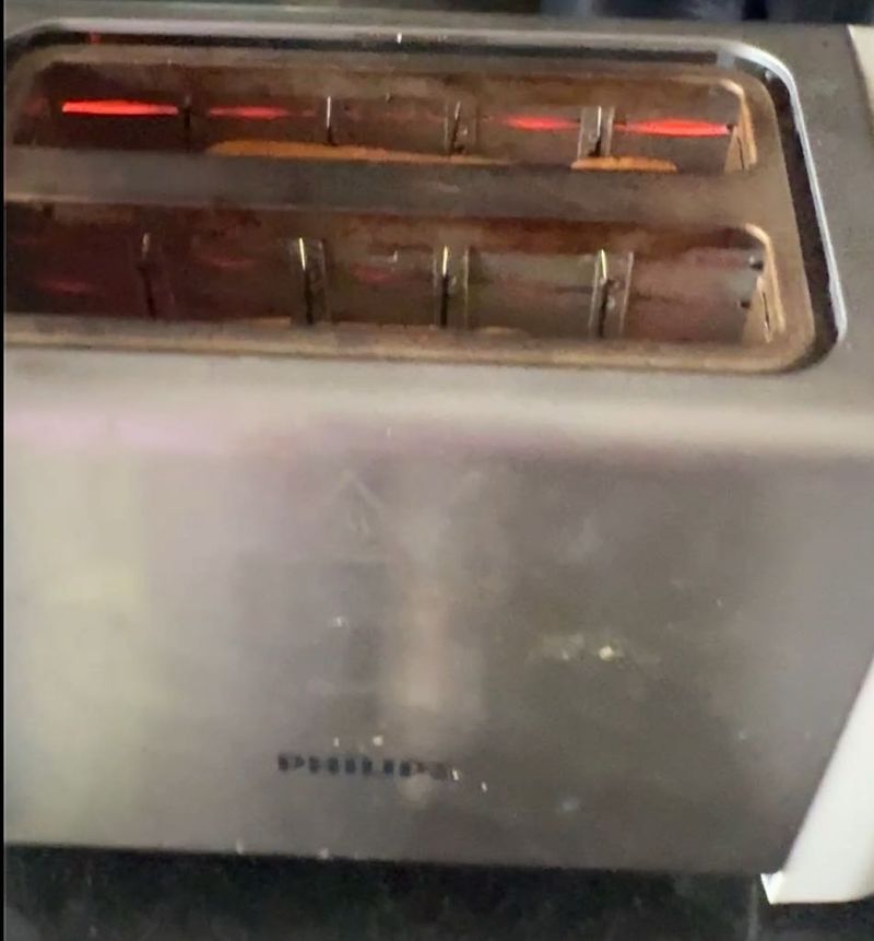Phillips Toaster ⭐️Sale Today