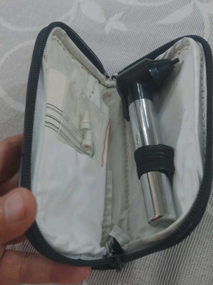 Battery operated Dental Polisher with Pouch