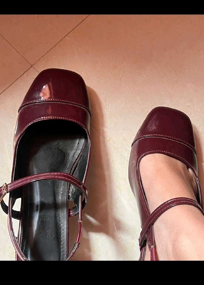 jm looks Mary Jane heels