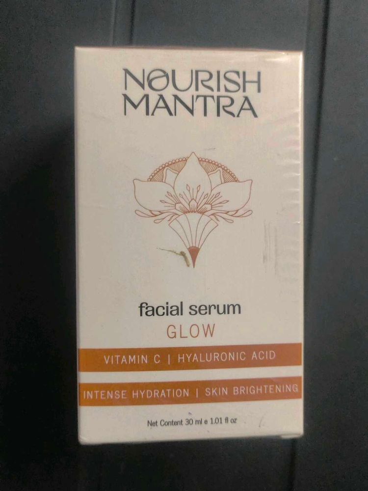 Nourish Mantra Facial Serum