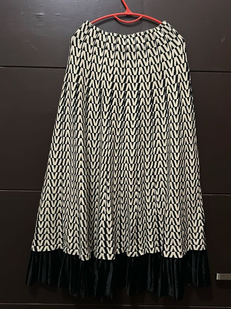Stylish Patterned Maxi Skirt