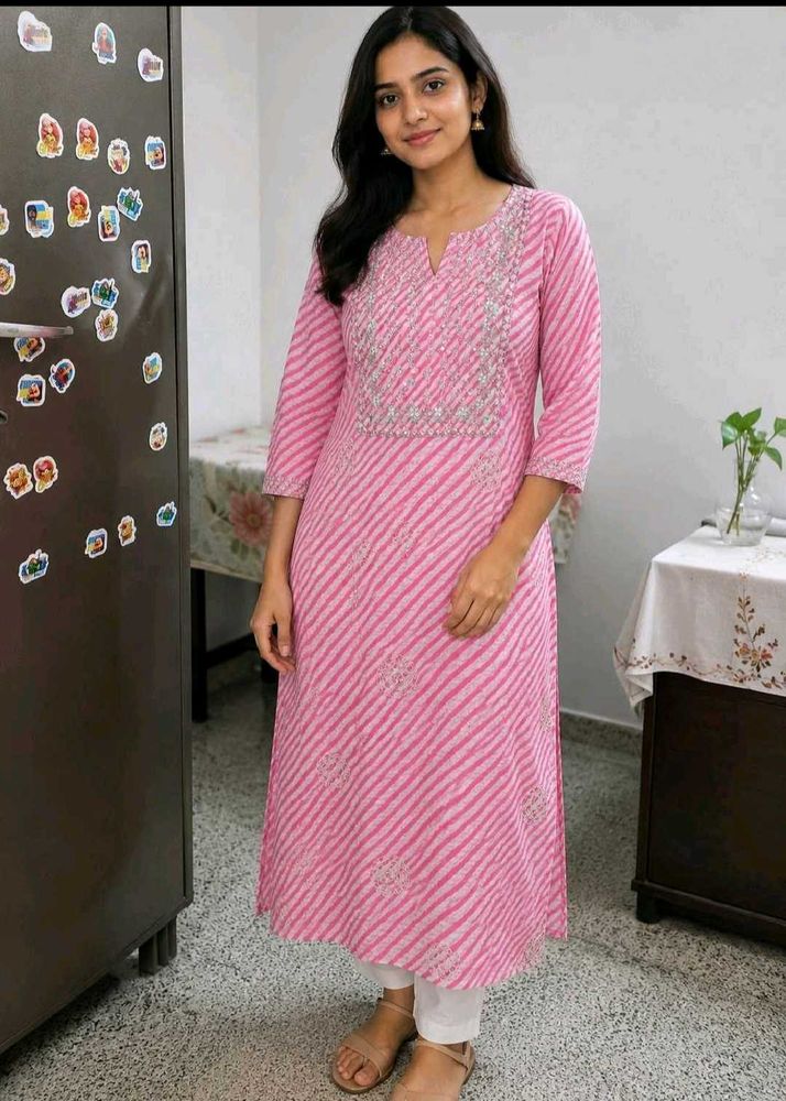 Elegant Pink Striped Kurta