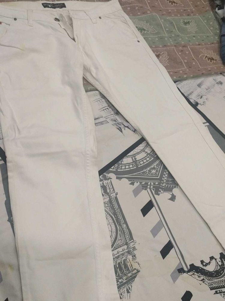 Classic White Jeans
