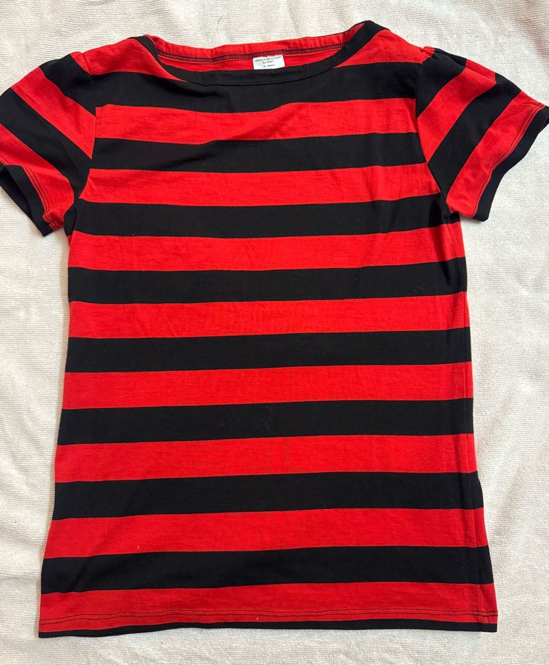 Classic Red &amp; Black Striped Tee