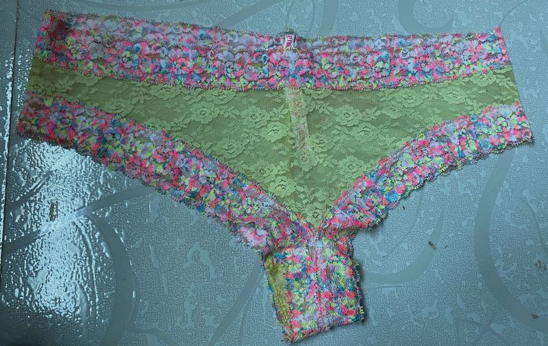 Victoria’s Secret PINK Extra Low-Rise Cheekster