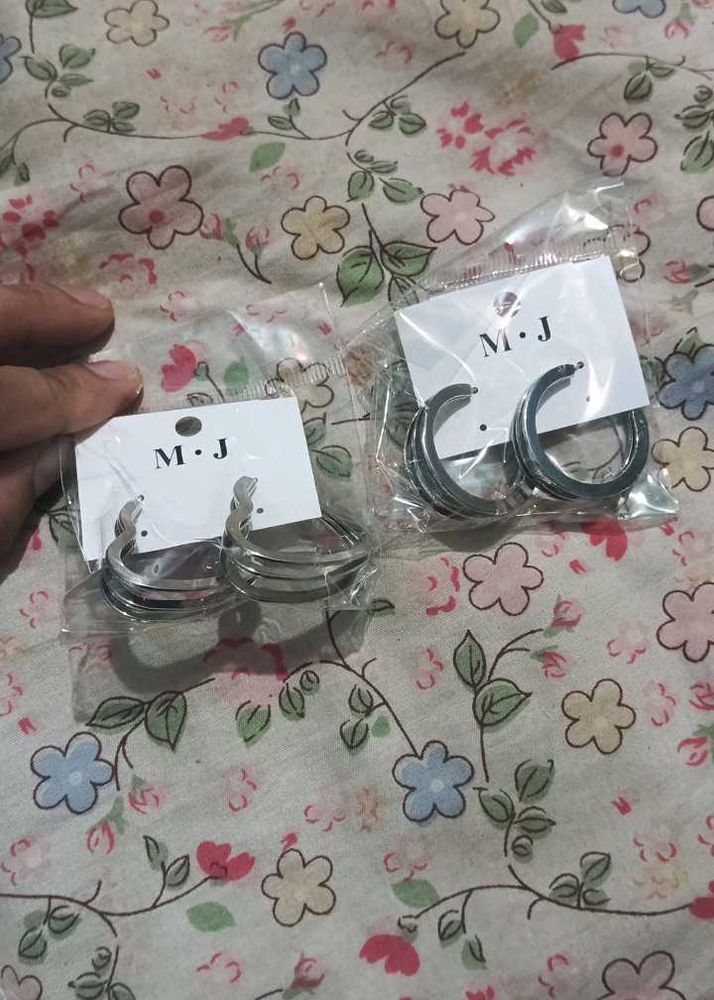 Stylish Hoop Earrings Set