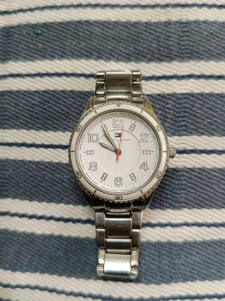 Tommy Hilfiger Watch Silver Colour
