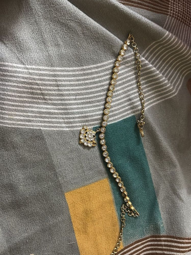 assorted Sparkling Chain Necklace 30 years old