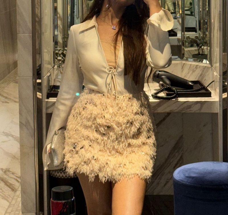 Feathered sequin Mini Skirt