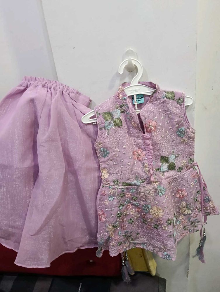 Beautiful Embroidered Kurta with Skirt