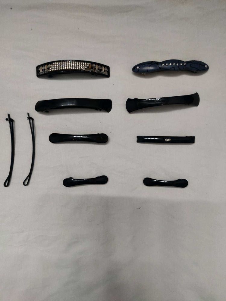 Assorted Hair Clips and Barrettes