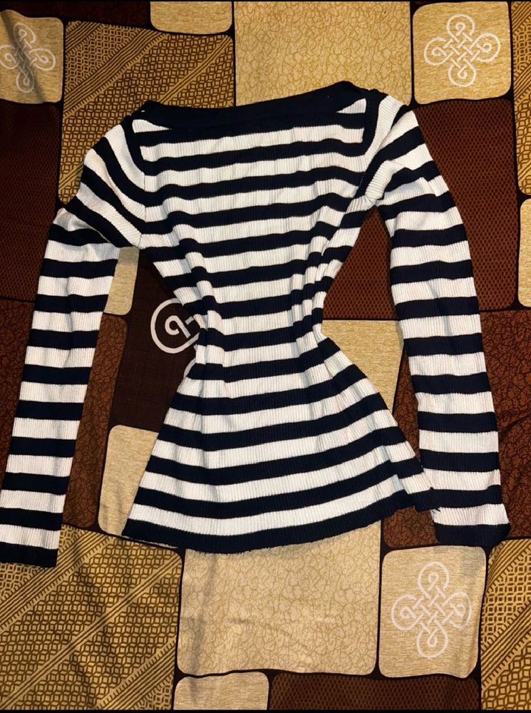 Combo of 2 Tops - Size s