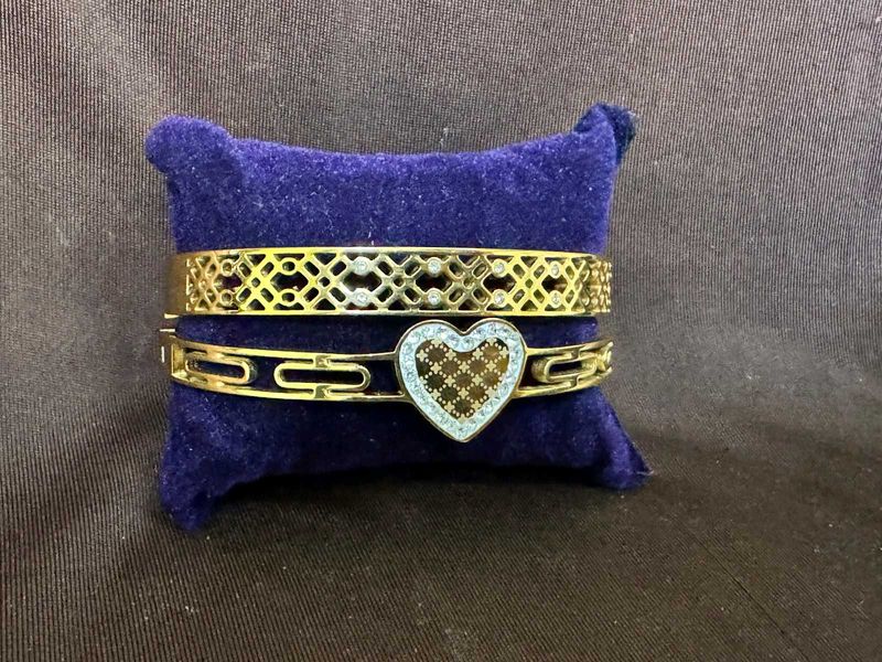 Anti Tarnish Gold-Tone Bangle Bracelet Set