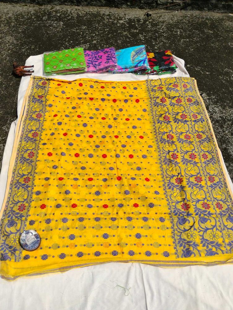 Vibrant Yellow Handloom Saree