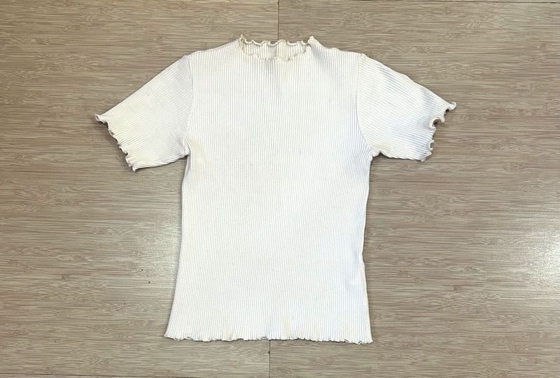 New Ribbed Lettuce Hem Top