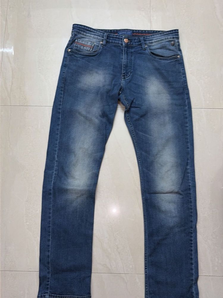 Rare Men's Blue Wash Denim Jeans