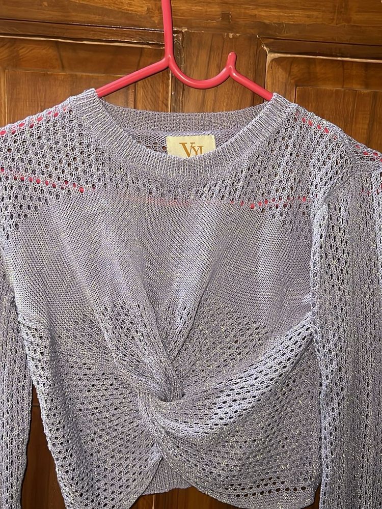Vyl Knit Top with Twist Detail