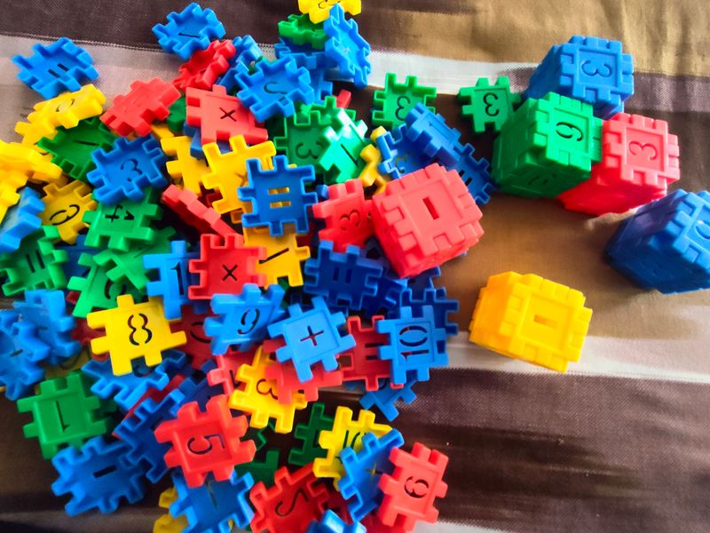 Multi Colour Unfixed Blocks