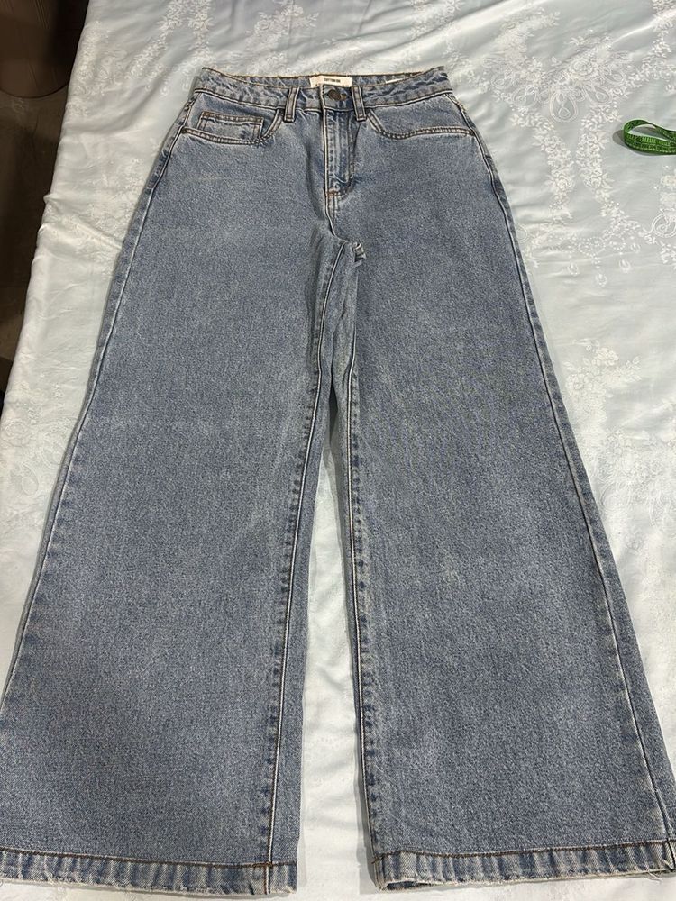 Light Wash Wide Leg Denim Jeans