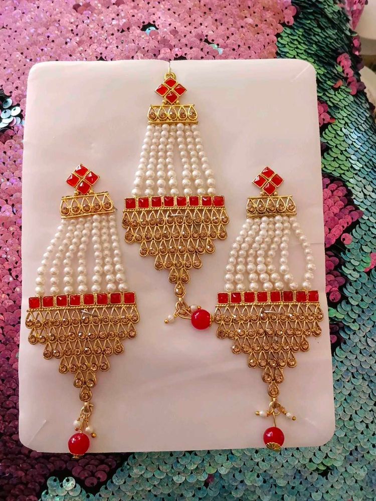 Elegant Indian Jewelry Set