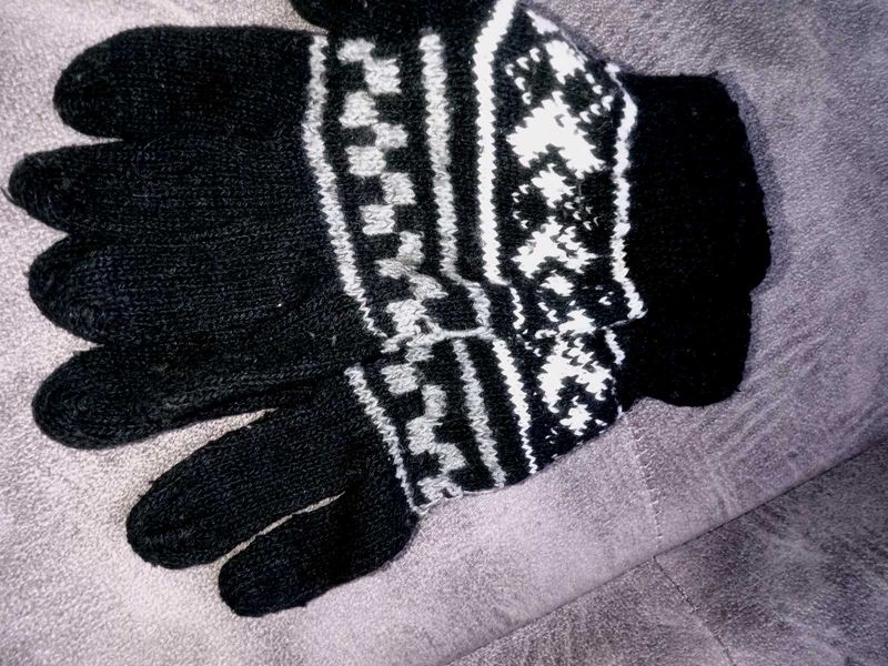 Cozy Fair Isle Knit Gloves