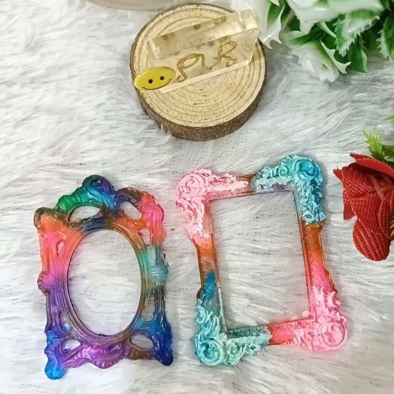 Resin Picture Frames (Set of 2)