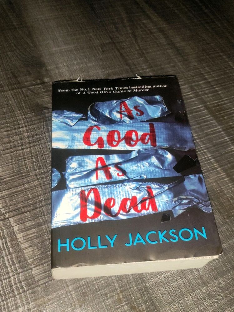No.1 New York Times Bestselling Author Holly Jacks