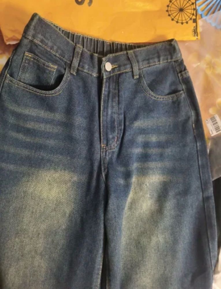 Vintage Wash Wide Leg Jeans