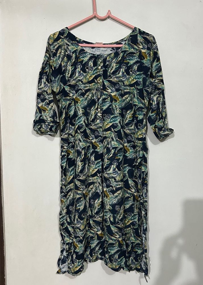 Navy Blue Leaf Print Straight Kurti