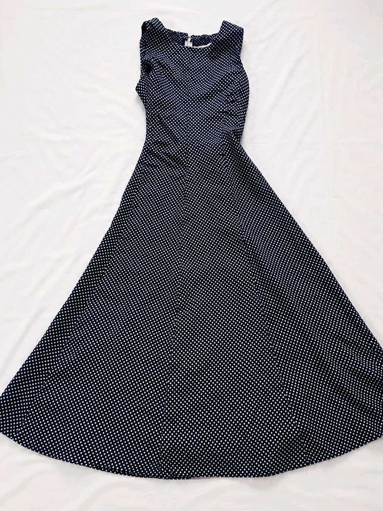 Chic Navy Polka Dot Midi Dress