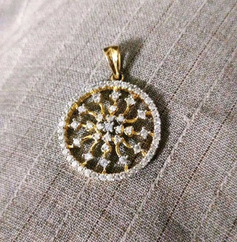 CZ diamonds on silver wit 22 carat gold plated
