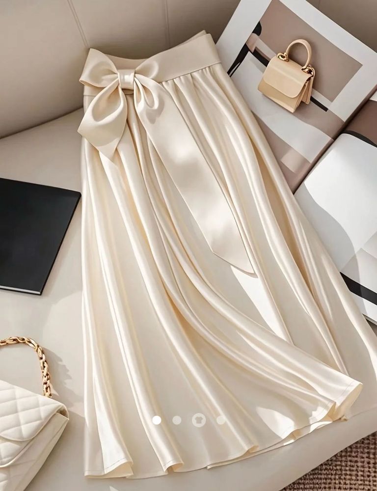 Elegant Satin Midi Skirt with Bow Detail