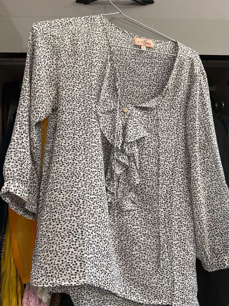 Printed Ruffle Blouse-sheer