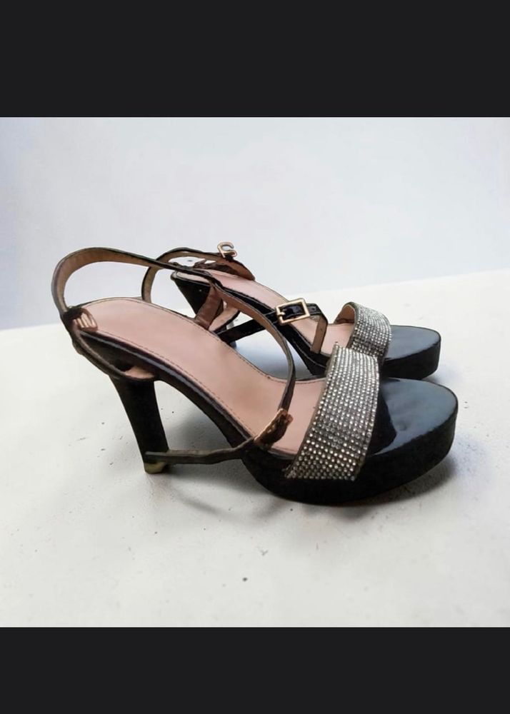 Sparkling Platform Heels