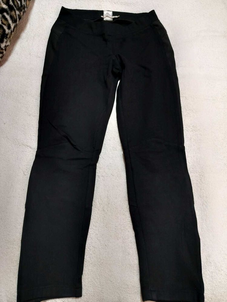 Black leggings 🖤