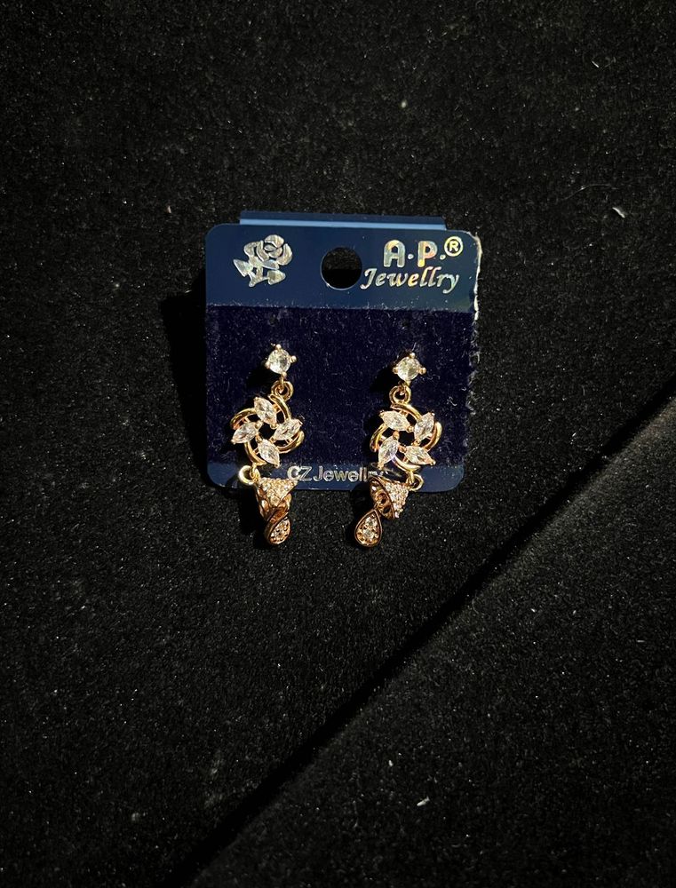 Elegant Crystal Flower Earrings