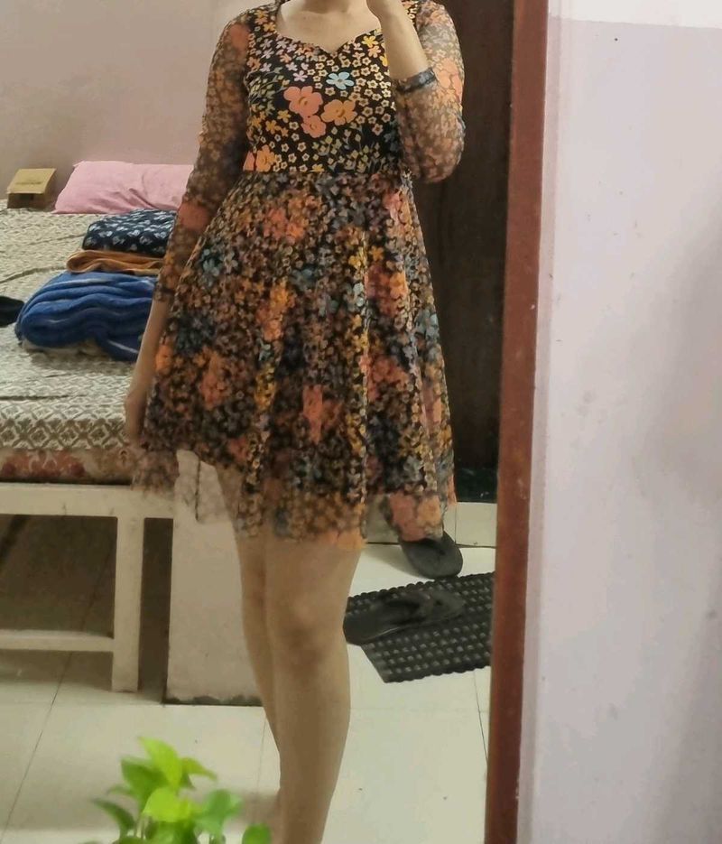 Chic Floral Print Mesh Sleeve Dress